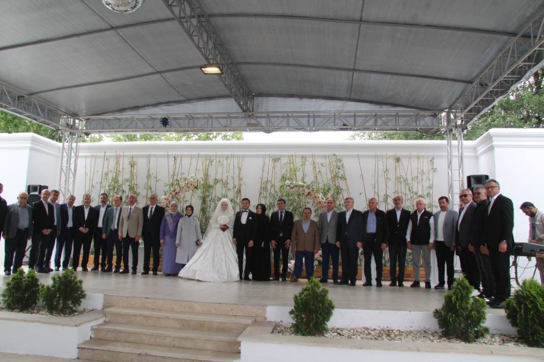 Mehmet Babaoğlu kızını evlendirdi 2